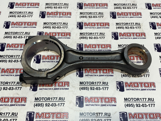 Шатун в сборе