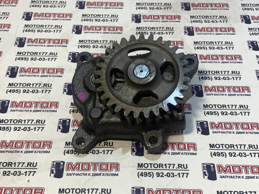 Насос масляный